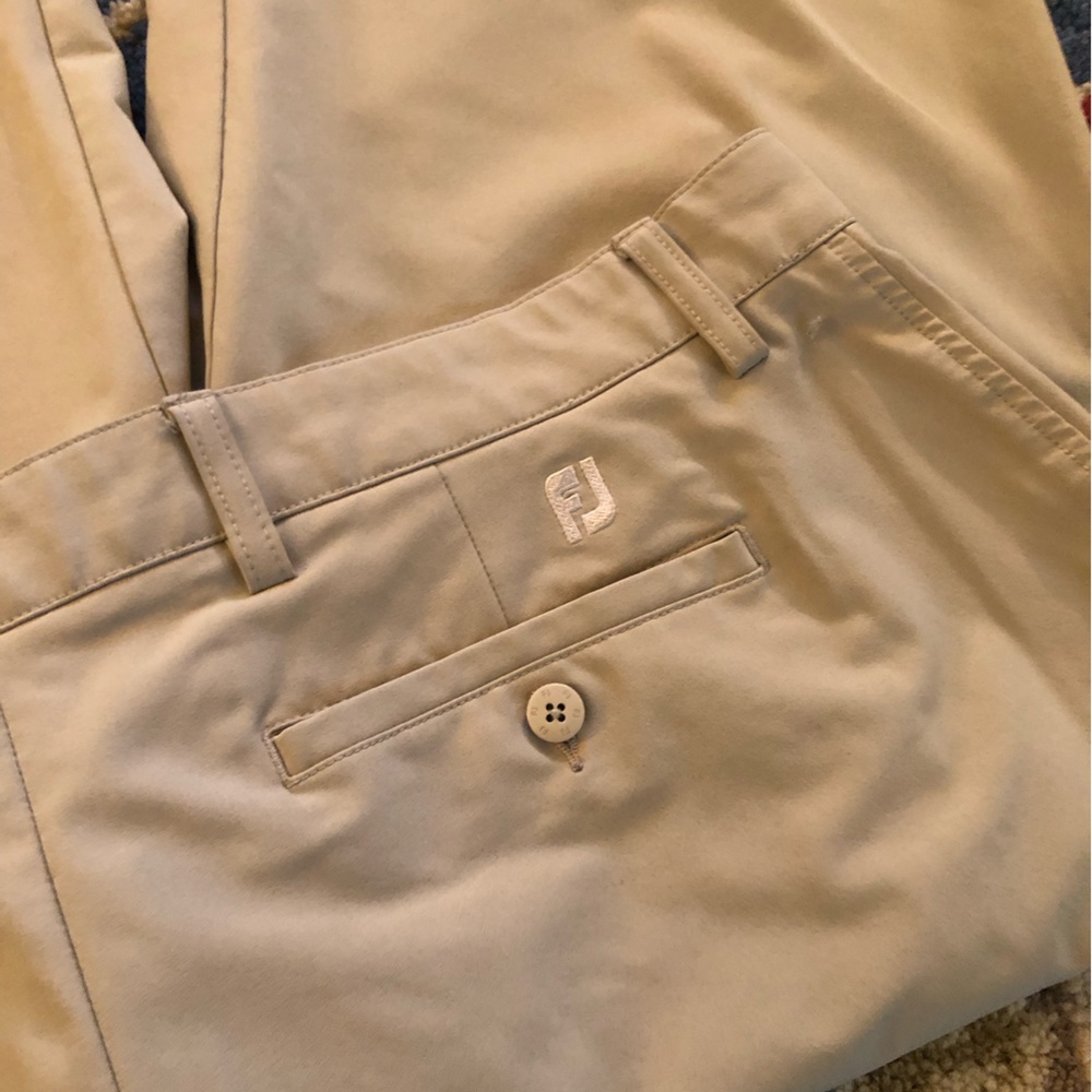 Like new, Tan, FootJoy Men’s slacks. Size 38/30.